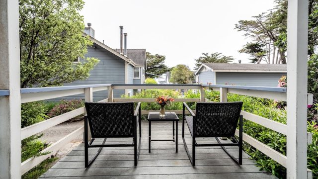 Agate Cove Inn