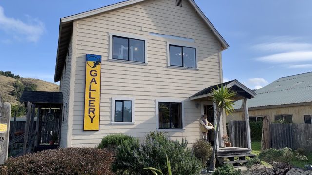 Artist’s Collective in Elk
