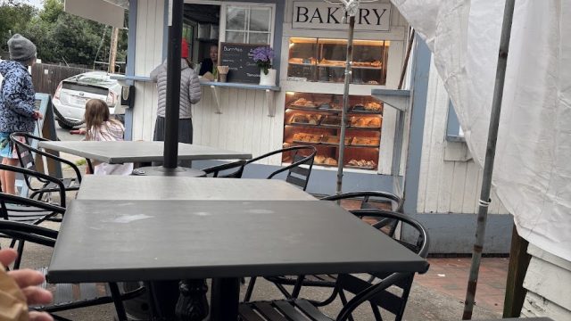 Coffee & Bakery Kiosk