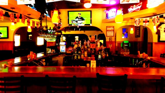 Drinx Bar & Grill