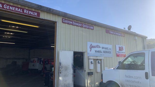 Greeott’s Brake & Wheel