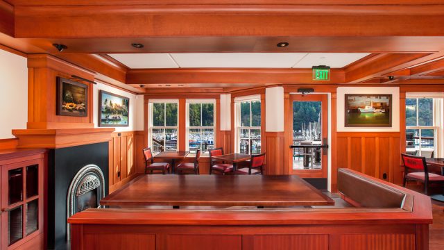 HarborView Bistro and Bar
