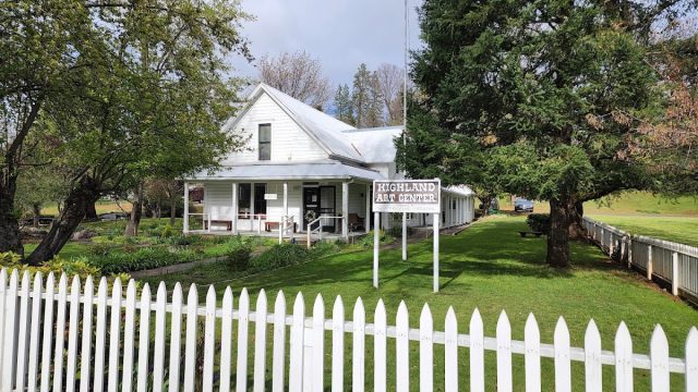 Highland Art Center