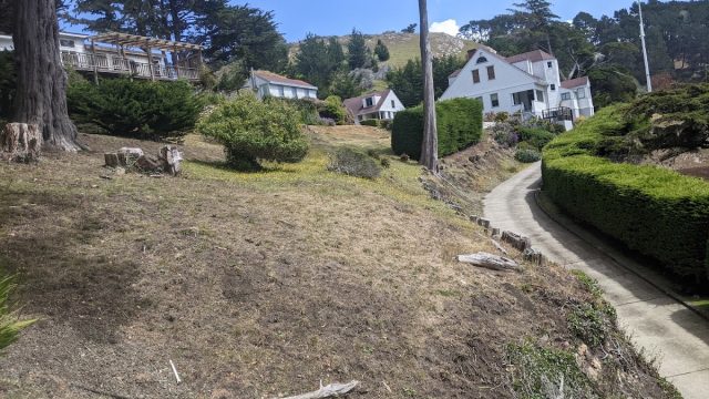 Historic Coast Guard House and Cottages in Point Arena