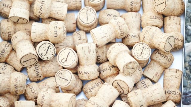 J Vineyards & Winery