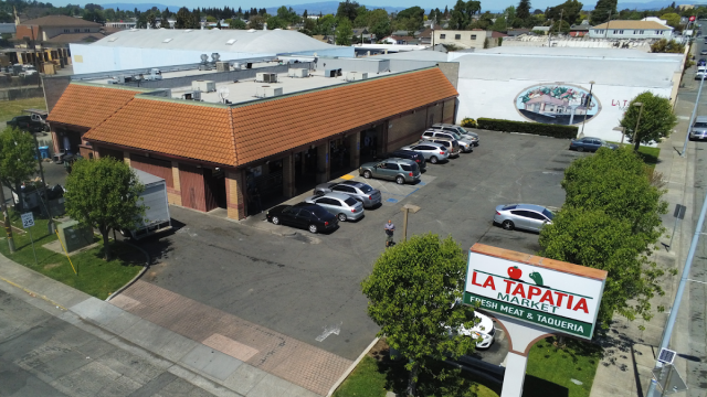 La Tapatia | Market & Taquería