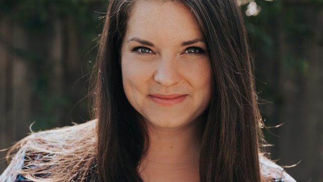 Lyndsie DeBonis – State Farm Insurance Agent
