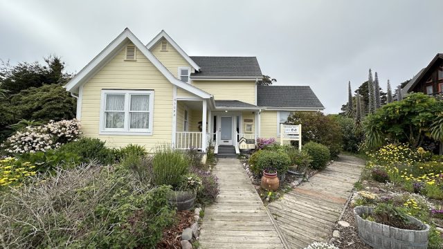 Mendocino Coast Reservations