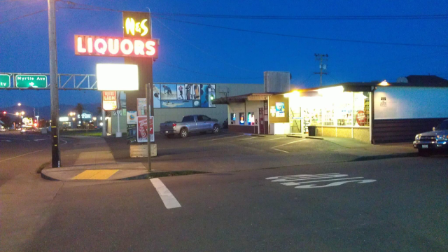 N & S Liquor Eureka