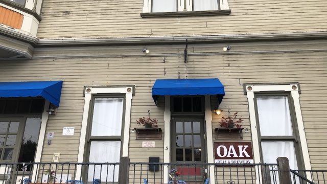Oak Deli and Brewery