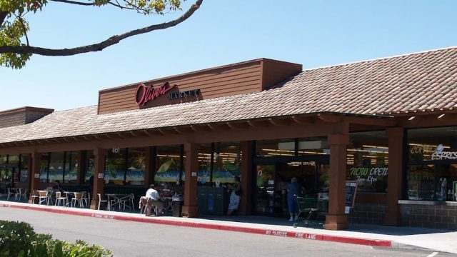 Oliver’s Market – Stony Point