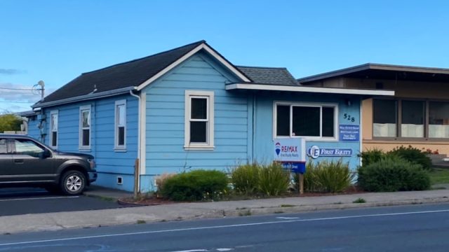RE/MAX First Equity Realty