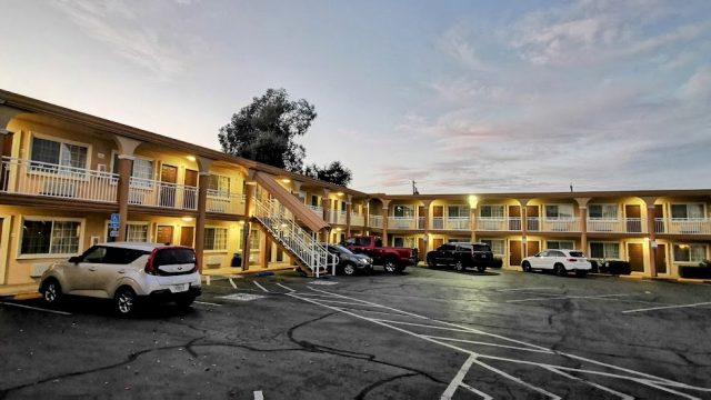 Regency Inn