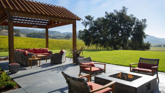 Robert Young Estate Winery