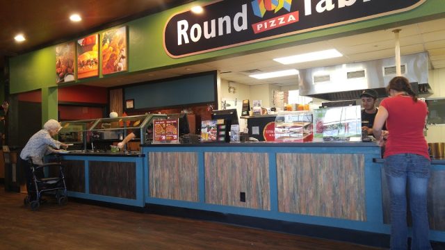 Round Table Pizza