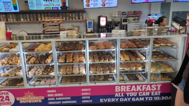Sunny Donuts 24/7 & Cafe