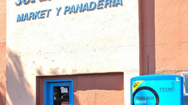 Super Latino Market & Bakery