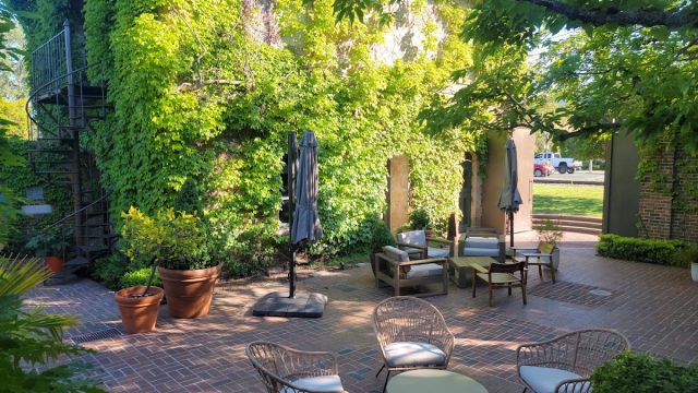 The Charter Oak Restaurant