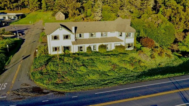 The Gualala Country Inn